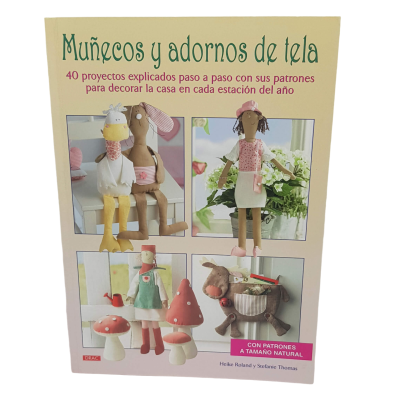 Muñecos y adornos de tela